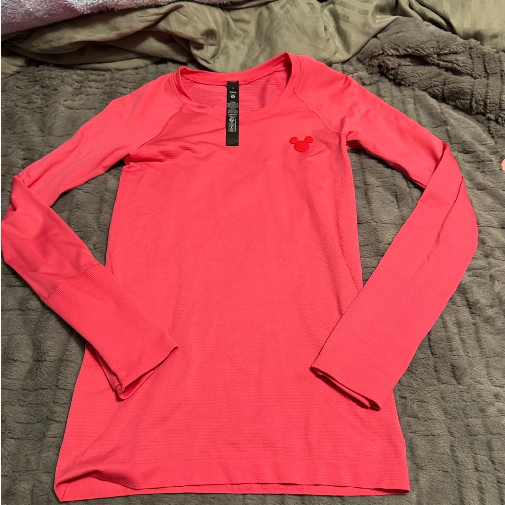 Lululemon Athletica disney swiftly long sleeve